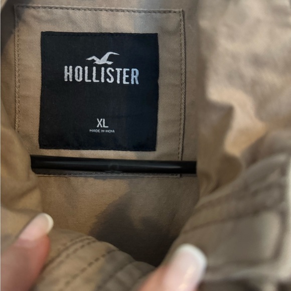 Hollister Men's Jacket in Khaki Size XL - Picture 3 of 4
